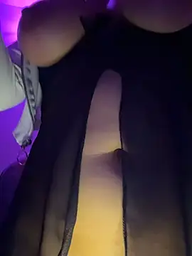 Snapshot of Naiara_sex chatting on December 20, 2025, 11:39 am Naiara sex online show from December 20, 2025, 11:39 am