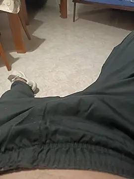 Bobby967 online show from April 1, 2026, 7:33 pm