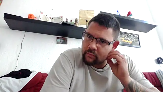 Snapshot of sexykevin17cm chatting on September 20, 2025, 2:29 pm sexykevin17cm online show from September 20, 2025, 2:29 pm