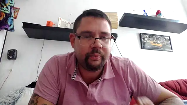 Snapshot of sexykevin17cm chatting on September 21, 2025, 2:40 pm sexykevin17cm online show from September 21, 2025, 2:40 pm