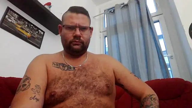 Snapshot of sexykevin17cm chatting on November 27, 2025, 3:14 pm sexykevin17cm online show from November 27, 2025, 3:14 pm