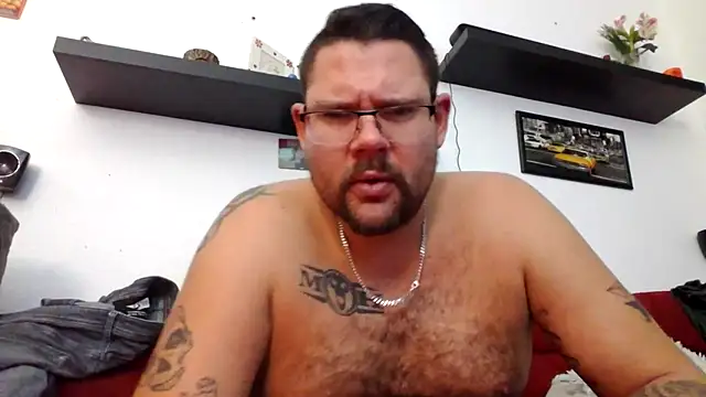 Snapshot of sexykevin17cm chatting on December 17, 2025, 3:29 pm sexykevin17cm online show from December 17, 2025, 3:29 pm