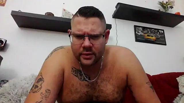 Snapshot of sexykevin17cm chatting on December 22, 2025, 3:20 pm sexykevin17cm online show from December 22, 2025, 3:20 pm