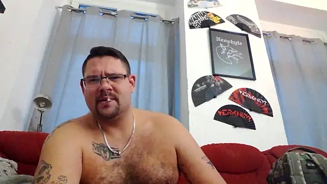 Snapshot of sexykevin17cm chatting on January 8, 2026, 3:47 pm sexykevin17cm online show from January 8, 2026, 3:47 pm