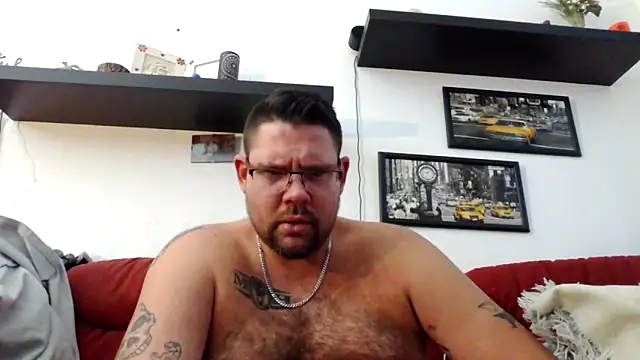 Snapshot of sexykevin17cm chatting on February 6, 2026, 3:15 pm sexykevin17cm online show from February 6, 2026, 3:15 pm