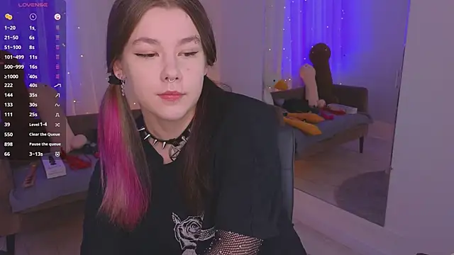 Mira Falls online show from March 28, 2026, 5:51 am