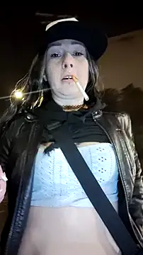 Snapshot of Babii_Nova chatting on December 19, 2024, 6:56 am Babii Nova online show from December 19, 2024, 6:56 am