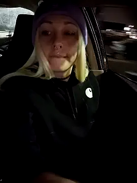 Snapshot of Babii_Nova chatting on December 27, 2024, 4:36 am Babii Nova online show from December 27, 2024, 4:36 am