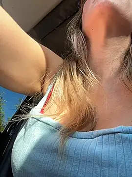 Snapshot of Gatitacarlita chatting on January 7, 2026, 10:40 am Gatitacarlita online show from January 7, 2026, 10:40 am