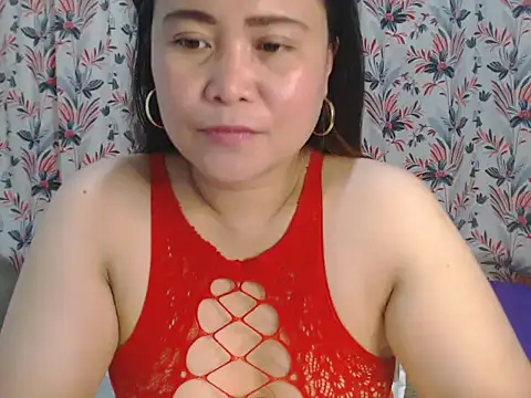 aya 01 online show from November 7, 2025, 1:38 am