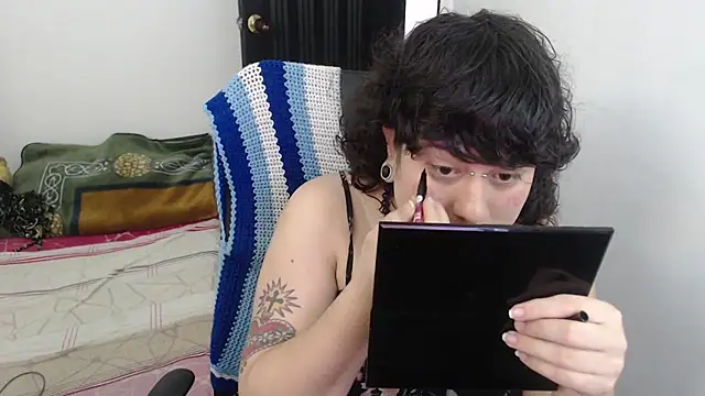 Smoke trip Alicia online show from February 8, 2026, 2:31 pm