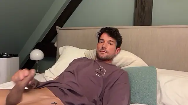 Jayjay1999x online show from November 4, 2025, 5:56 pm