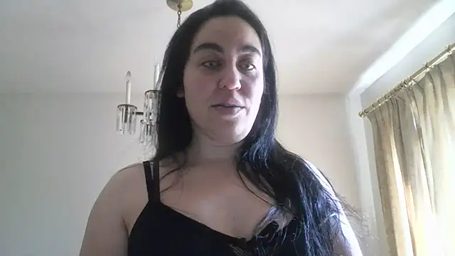 Snapshot of WetFlower69 chatting on July 1, 2026, 12:40 pm WetFlower69 online show from July 1, 2026, 12:40 pm