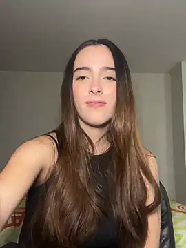 Snapshot of swrennn19 chatting on December 27, 2024, 6:53 pm swrennn19 online show from December 27, 2024, 6:53 pm