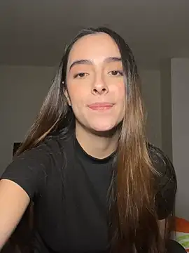 Snapshot of swrennn19 chatting on January 28, 2025, 11:07 pm swrennn19 online show from January 28, 2025, 11:07 pm