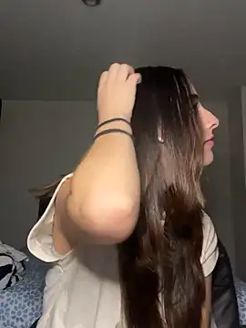 Snapshot of swrennn19 chatting on March 20, 2025, 11:02 pm swrennn19 online show from March 20, 2025, 11:02 pm