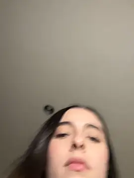 Snapshot of swrennn19 chatting on September 24, 2025, 8:12 pm swrennn19 online show from September 24, 2025, 8:12 pm