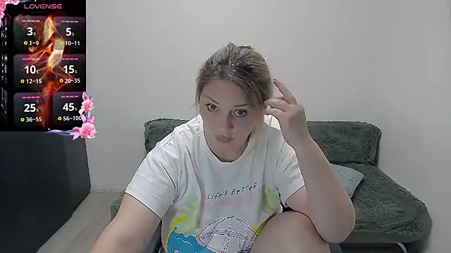 erikaerika online show from July 6, 2026, 7:49 am