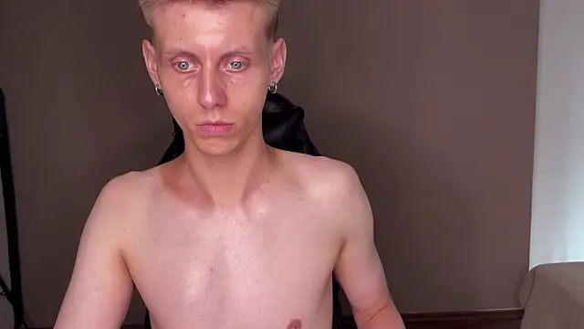 vladdymeow online show from December 24, 2024, 7:22 pm