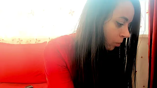 cute angel95 online show from December 16, 2025, 8:19 am