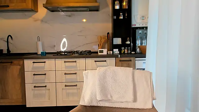 BrianaDiamondXXX online show from December 3, 2024, 8:38 am