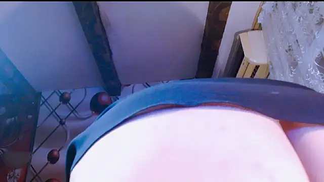 Veraluz online show from April 13, 2026, 6:13 pm