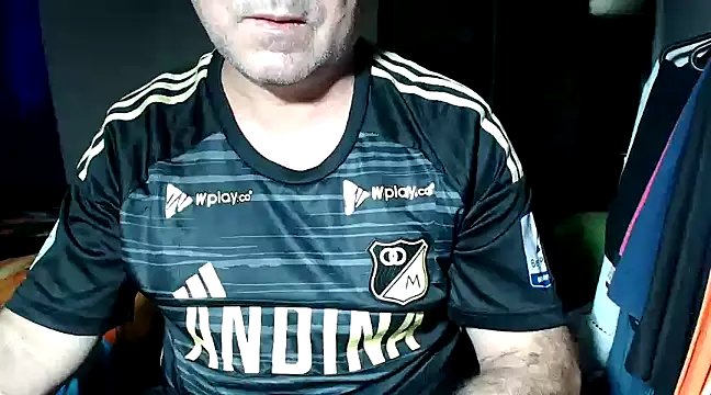 ferdinad20 online show from January 24, 2025, 2:41 pm