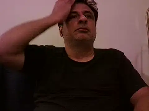 desipapaxxx online show from March 4, 2025, 7:01 pm