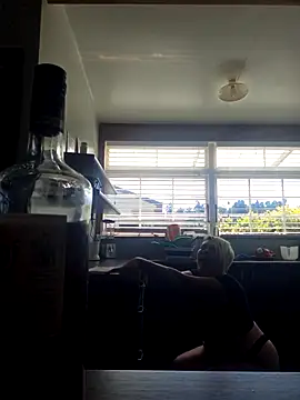 PinkTheHawk online show from February 19, 2026, 10:39 pm