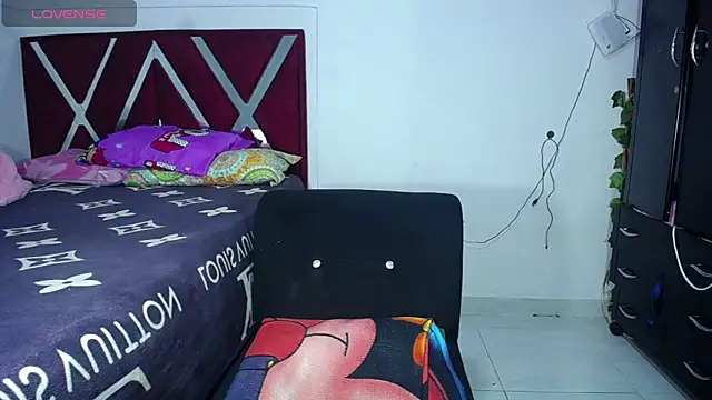 DanisaBrown online show from March 7, 2025, 2:01 pm