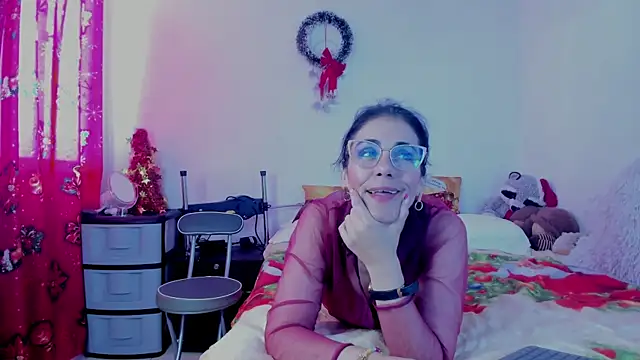 Snapshot of girasol_walton chatting on December 20, 2024, 5:40 pm girasol walton online show from December 20, 2024, 5:40 pm