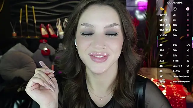 MistressDarsy online show from October 25, 2025, 6:43 am