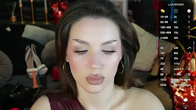 Snapshot of MistressDarsy chatting on March 8, 2026, 2:32 pm MistressDarsy online show from March 8, 2026, 2:32 pm