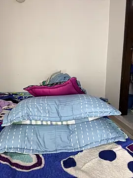 sandylau online show from April 19, 2026, 5:34 pm