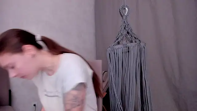 why again me online show from February 23, 2025, 6:34 pm