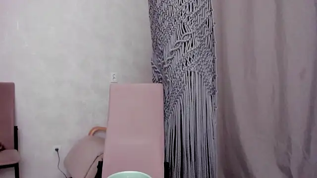 why again me online show from March 22, 2025, 8:37 pm