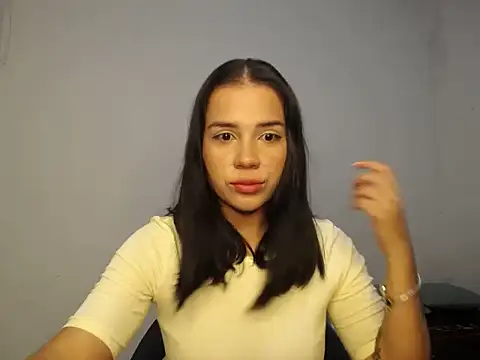 Snapshot of gabriela_davis chatting on May 29, 2026, 9:57 pm gabriela davis online show from May 29, 2026, 9:57 pm
