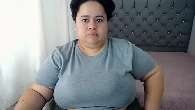 hotlesby4uxxx online show from December 11, 2024, 7:57 pm