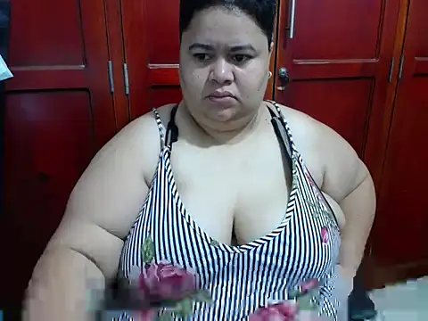 Snapshot of hotlesby4uxxx chatting on June 23, 2026, 1:53 pm hotlesby4uxxx online show from June 23, 2026, 1:53 pm