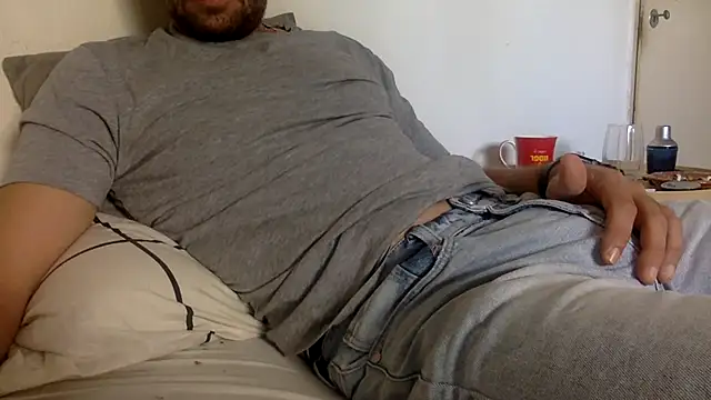 BADGUY2021 online show from October 17, 2025, 11:57 am