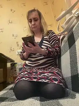 Irina2909xh online show from March 6, 2025, 4:38 pm