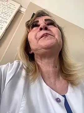 Irina2909xh online show from March 20, 2025, 12:00 pm