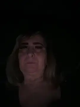 Irina2909xh online show from March 23, 2025, 1:20 am