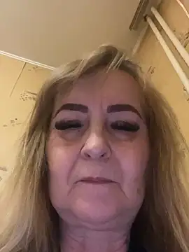 Irina2909xh online show from April 2, 2026, 11:46 pm