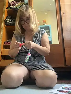 Snapshot of Irina2909@xh chatting on July 13, 2026, 11:02 am Irina2909xh online show from July 13, 2026, 11:02 am