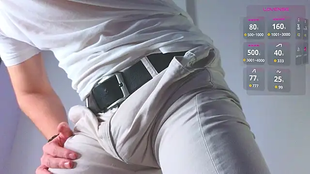 S3Xyes online show from November 21, 2025, 4:05 pm