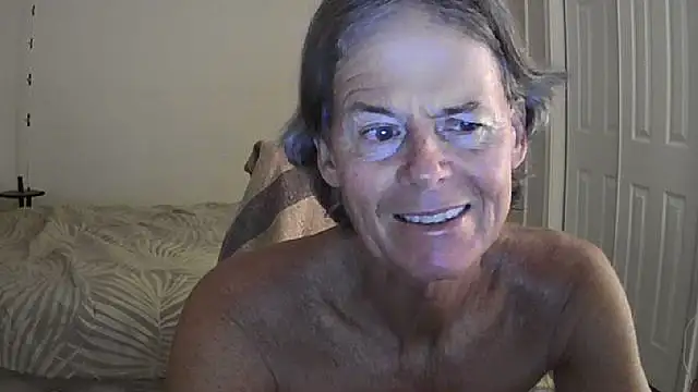 nakeedcowboi65 online show from June 1, 2026, 7:32 am