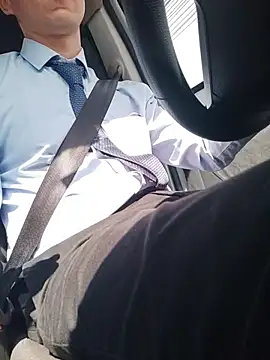 Business dickkk online show from November 4, 2025, 1:54 pm