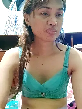 QueenSoreal online show from January 13, 2026, 3:50 pm