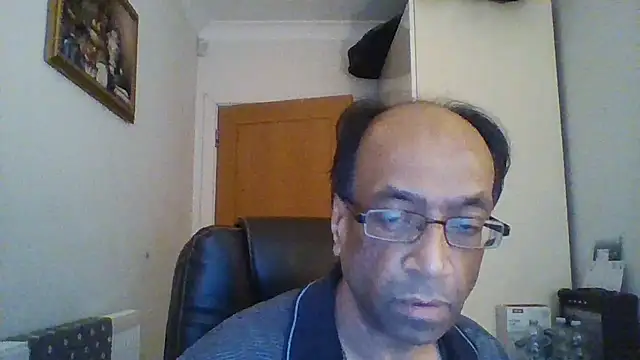 Snapshot of rauncher1 chatting on December 2, 2024, 9:02 am rauncher1 online show from December 2, 2024, 9:02 am